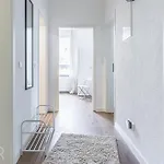 Διαμέρισμα Voll Ausgestattete Und Moeblierte Mit Einzelbetten - Kueche - Wlan - Pkw-parkplatz *